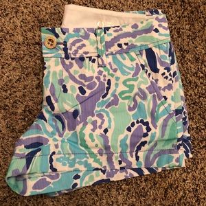 Lilly Pulitzer short